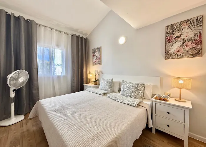 Апартаменты Paulmarie Family Duplex Playa De Fanabe